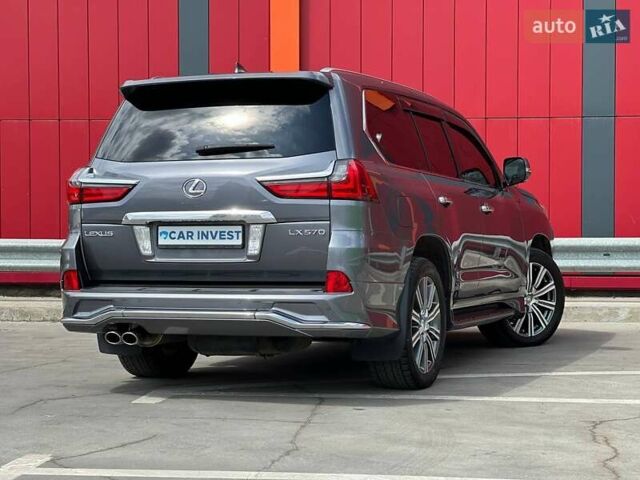 Лексус ЛХ, объемом двигателя 5.7 л и пробегом 128 тыс. км за 62000 $, фото 11 на Automoto.ua