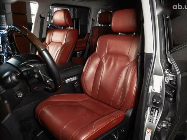Лексус ЛХ, объемом двигателя 0 л и пробегом 140 тыс. км за 65500 $, фото 22 на Automoto.ua
