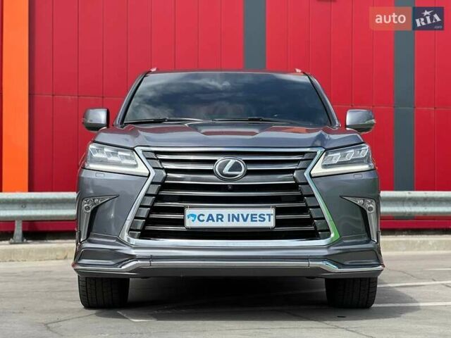 Лексус ЛХ, объемом двигателя 5.7 л и пробегом 128 тыс. км за 62000 $, фото 2 на Automoto.ua
