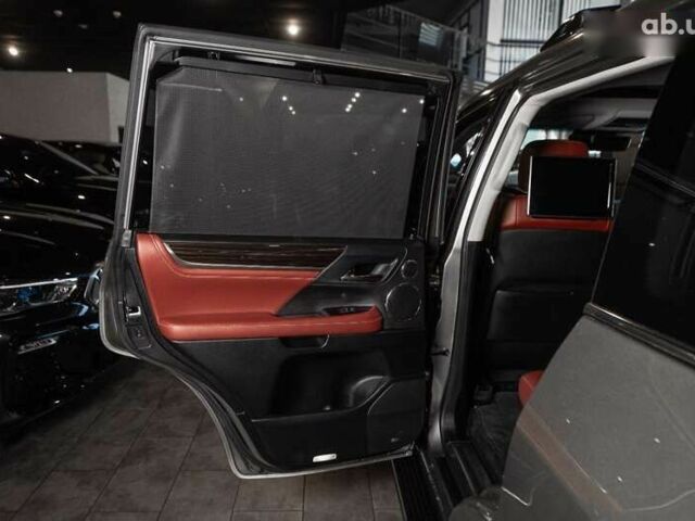 Лексус ЛХ, объемом двигателя 0 л и пробегом 140 тыс. км за 65500 $, фото 23 на Automoto.ua