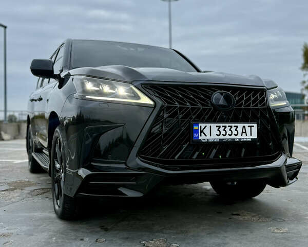 Лексус ЛХ, объемом двигателя 4.46 л и пробегом 100 тыс. км за 67000 $, фото 9 на Automoto.ua