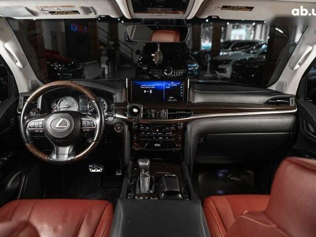 Лексус ЛХ, объемом двигателя 0 л и пробегом 140 тыс. км за 65500 $, фото 28 на Automoto.ua