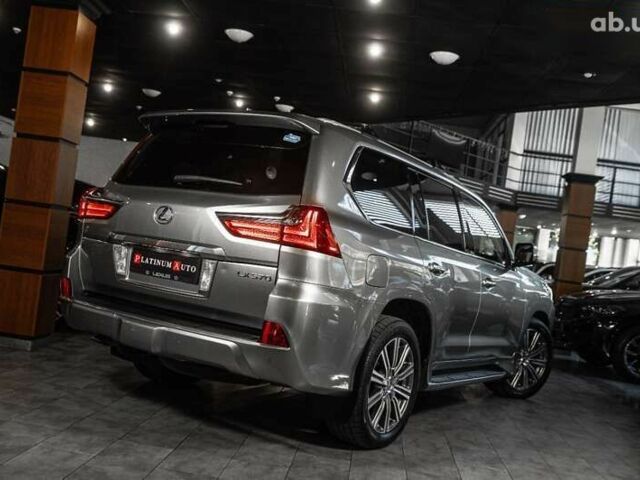 Лексус ЛХ, объемом двигателя 0 л и пробегом 140 тыс. км за 65500 $, фото 3 на Automoto.ua