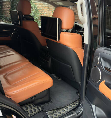 Лексус ЛХ, объемом двигателя 5.7 л и пробегом 168 тыс. км за 62800 $, фото 7 на Automoto.ua