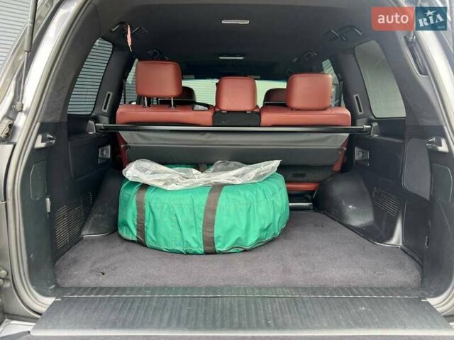 Лексус ЛХ, объемом двигателя 5.7 л и пробегом 128 тыс. км за 62000 $, фото 29 на Automoto.ua