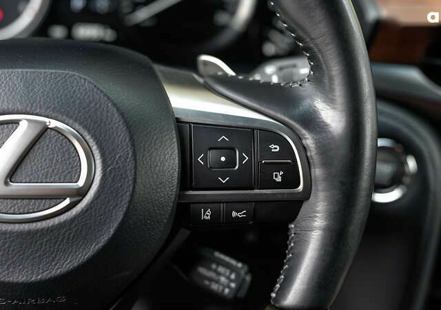 Лексус ЛХ, об'ємом двигуна 4.5 л та пробігом 68 тис. км за 72011 $, фото 20 на Automoto.ua