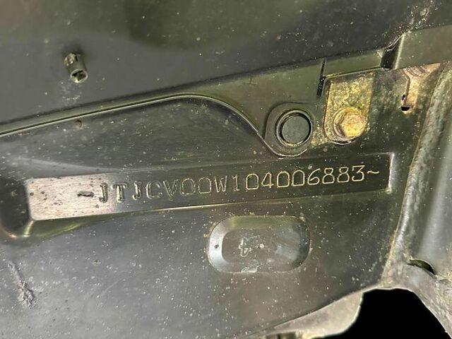 Лексус ЛХ, объемом двигателя 45 л и пробегом 260 тыс. км за 66000 $, фото 10 на Automoto.ua