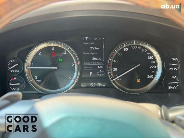 Лексус ЛХ, объемом двигателя 4.5 л и пробегом 157 тыс. км за 54000 $, фото 13 на Automoto.ua