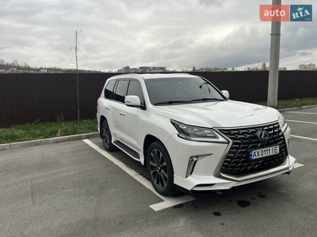 Лексус ЛХ, об'ємом двигуна 4.5 л та пробігом 119 тис. км за 63000 $, фото 2 на Automoto.ua