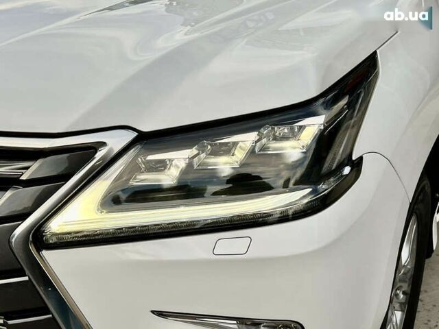 Лексус ЛХ, об'ємом двигуна 4.5 л та пробігом 114 тис. км за 63900 $, фото 13 на Automoto.ua