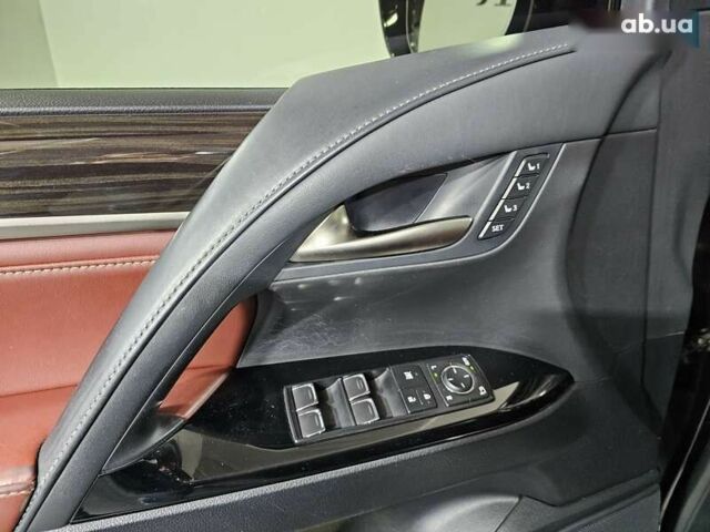 Лексус ЛХ, объемом двигателя 4.5 л и пробегом 73 тыс. км за 74999 $, фото 21 на Automoto.ua
