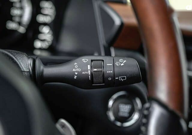 Лексус ЛХ, об'ємом двигуна 4.5 л та пробігом 139 тис. км за 64224 $, фото 22 на Automoto.ua