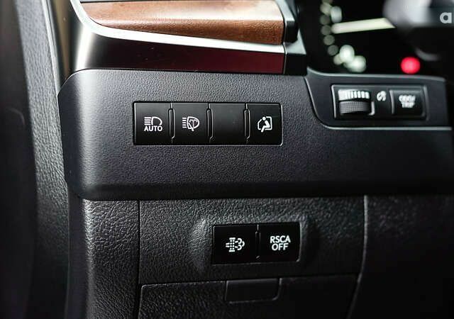 Лексус ЛХ, об'ємом двигуна 4.5 л та пробігом 139 тис. км за 64224 $, фото 17 на Automoto.ua