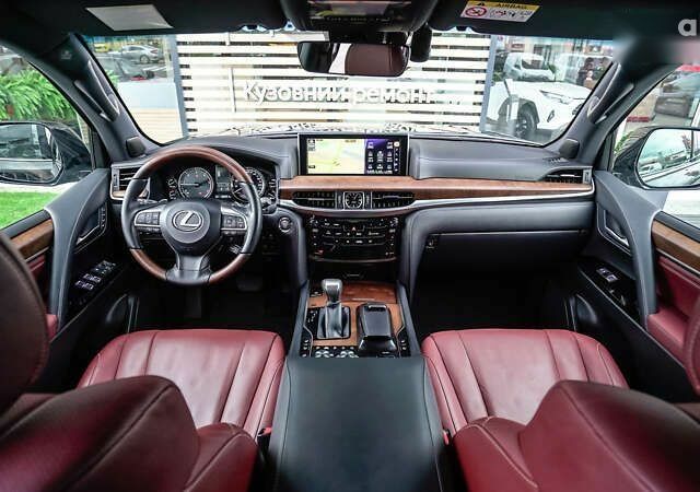 Лексус ЛХ, об'ємом двигуна 4.5 л та пробігом 68 тис. км за 72011 $, фото 7 на Automoto.ua