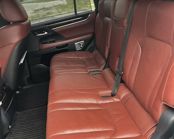 Лексус ЛХ, об'ємом двигуна 4.5 л та пробігом 119 тис. км за 63000 $, фото 14 на Automoto.ua