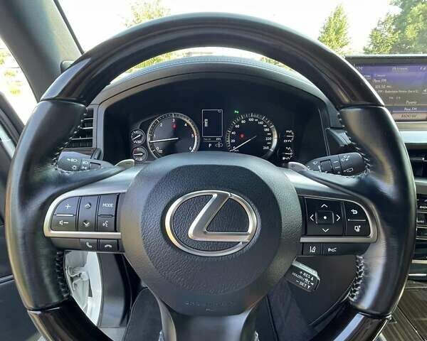 Лексус ЛХ, объемом двигателя 4.46 л и пробегом 54 тыс. км за 74654 $, фото 11 на Automoto.ua