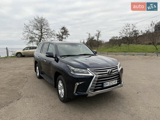 Лексус ЛХ, объемом двигателя 4.5 л и пробегом 100 тыс. км за 63900 $, фото 18 на Automoto.ua