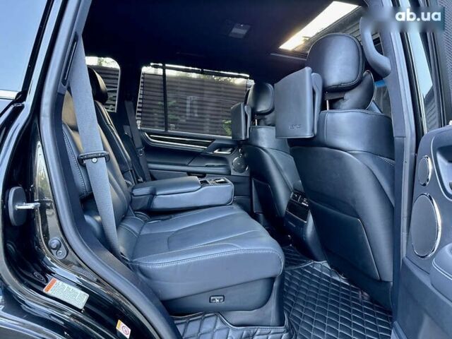 Лексус ЛХ, объемом двигателя 5.7 л и пробегом 81 тыс. км за 79900 $, фото 27 на Automoto.ua