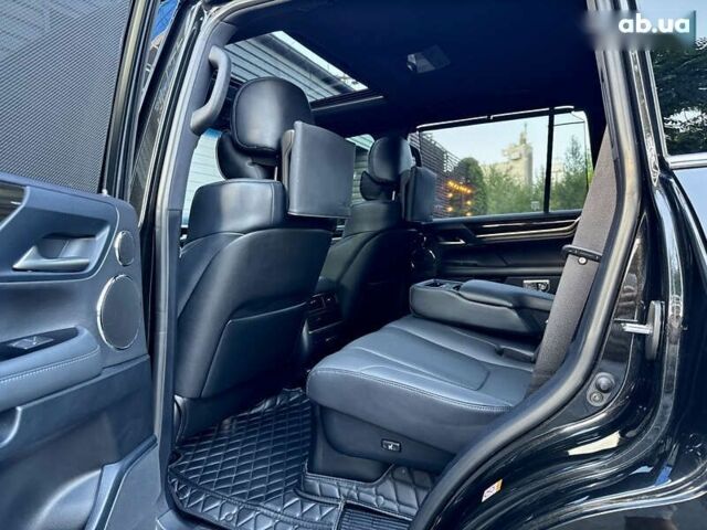 Лексус ЛХ, объемом двигателя 5.7 л и пробегом 81 тыс. км за 79900 $, фото 29 на Automoto.ua