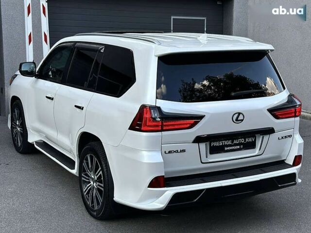 Лексус ЛХ, объемом двигателя 5.7 л и пробегом 118 тыс. км за 80000 $, фото 16 на Automoto.ua