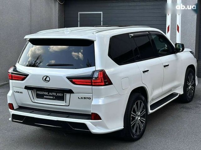 Лексус ЛХ, объемом двигателя 5.7 л и пробегом 118 тыс. км за 80000 $, фото 17 на Automoto.ua