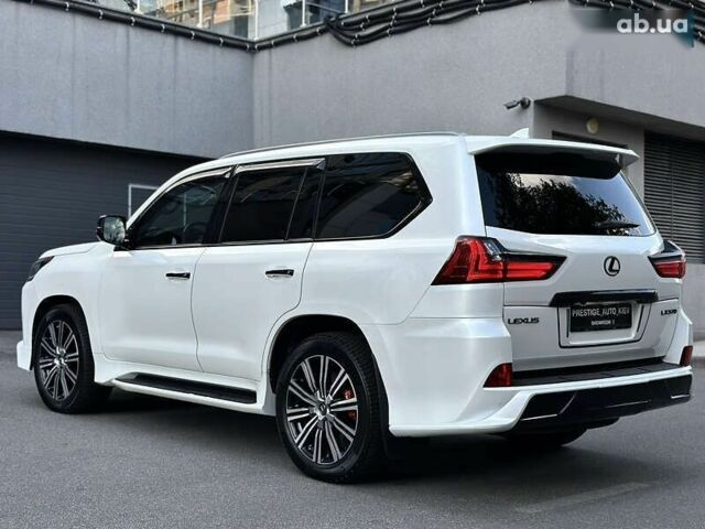 Лексус ЛХ, объемом двигателя 5.7 л и пробегом 118 тыс. км за 80000 $, фото 22 на Automoto.ua