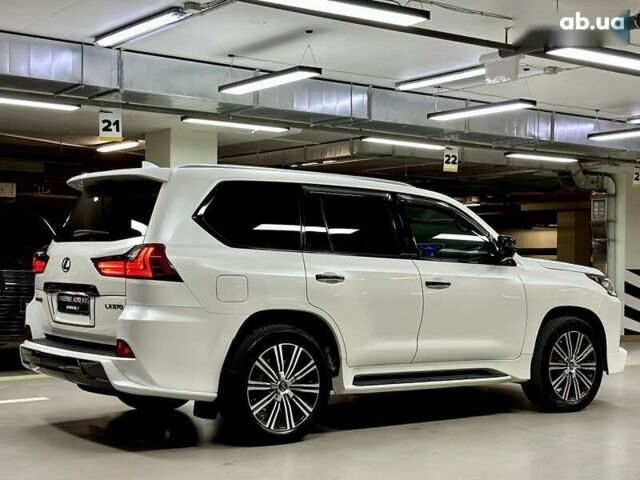 Лексус ЛХ, объемом двигателя 5.7 л и пробегом 118 тыс. км за 83000 $, фото 14 на Automoto.ua