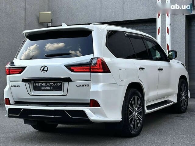 Лексус ЛХ, объемом двигателя 5.7 л и пробегом 118 тыс. км за 83000 $, фото 17 на Automoto.ua