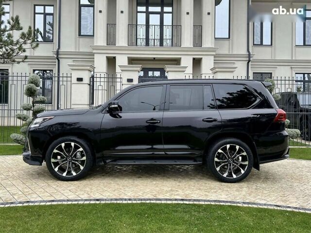 Лексус ЛХ, объемом двигателя 5.7 л и пробегом 27 тыс. км за 95000 $, фото 6 на Automoto.ua