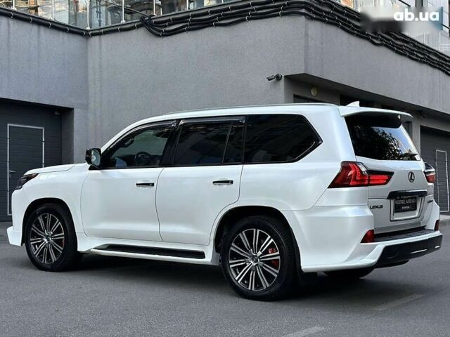Лексус ЛХ, объемом двигателя 5.7 л и пробегом 118 тыс. км за 83000 $, фото 20 на Automoto.ua