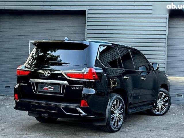 Лексус ЛХ, объемом двигателя 5.7 л и пробегом 81 тыс. км за 79900 $, фото 13 на Automoto.ua