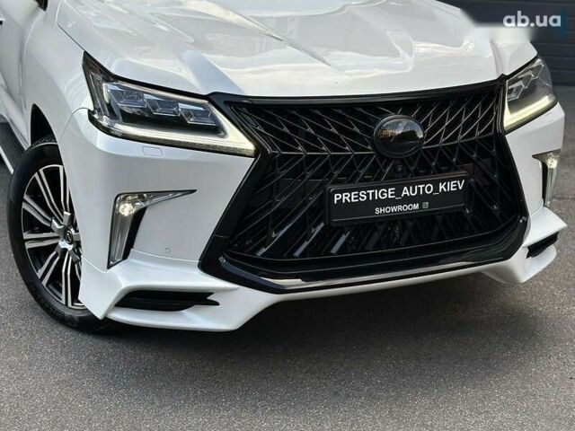 Лексус ЛХ, объемом двигателя 5.7 л и пробегом 118 тыс. км за 80000 $, фото 4 на Automoto.ua