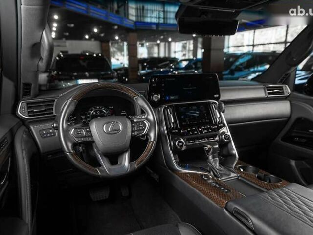 Лексус ЛХ, объемом двигателя 3.5 л и пробегом 35 тыс. км за 128500 $, фото 22 на Automoto.ua