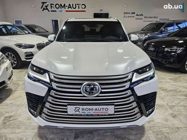 Лексус ЛХ, объемом двигателя 3.5 л и пробегом 12 тыс. км за 127500 $, фото 8 на Automoto.ua