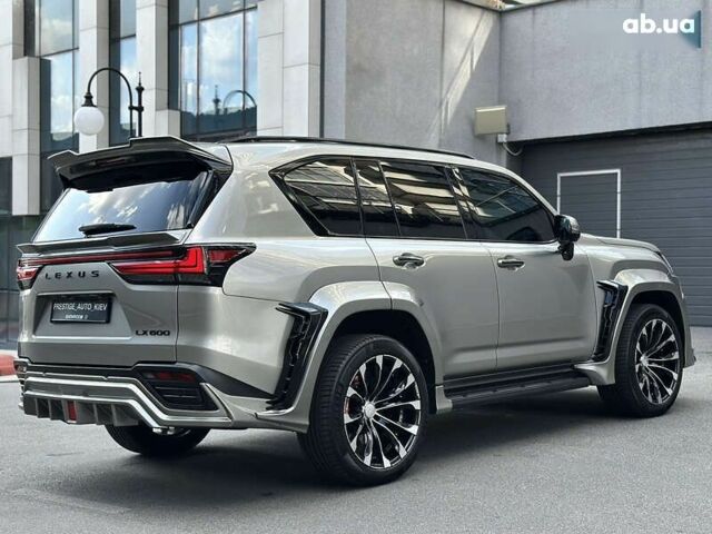 Лексус ЛХ, объемом двигателя 3.5 л и пробегом 95 тыс. км за 127000 $, фото 24 на Automoto.ua