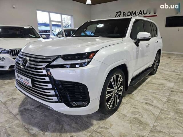 Лексус ЛХ, объемом двигателя 3.5 л и пробегом 12 тыс. км за 127500 $, фото 2 на Automoto.ua