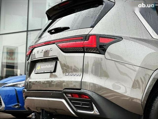 Лексус ЛХ, объемом двигателя 3.4 л и пробегом 30 тыс. км за 121000 $, фото 12 на Automoto.ua