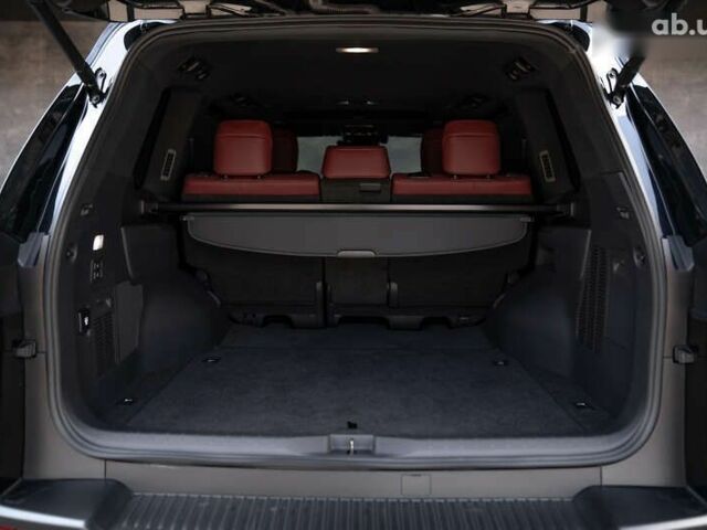 Лексус ЛХ, объемом двигателя 3.4 л и пробегом 70 тыс. км за 119000 $, фото 10 на Automoto.ua