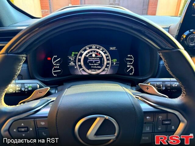 Лексус ЛХ, объемом двигателя 33 л и пробегом 7 тыс. км за 122800 $, фото 7 на Automoto.ua