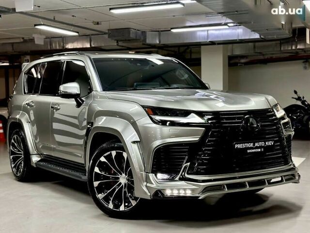 Лексус ЛХ, объемом двигателя 3.5 л и пробегом 95 тыс. км за 128000 $, фото 1 на Automoto.ua
