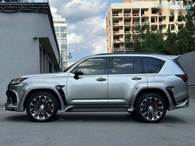 Лексус ЛХ, объемом двигателя 3.5 л и пробегом 95 тыс. км за 127000 $, фото 21 на Automoto.ua