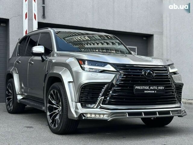 Лексус ЛХ, объемом двигателя 3.5 л и пробегом 95 тыс. км за 127000 $, фото 9 на Automoto.ua