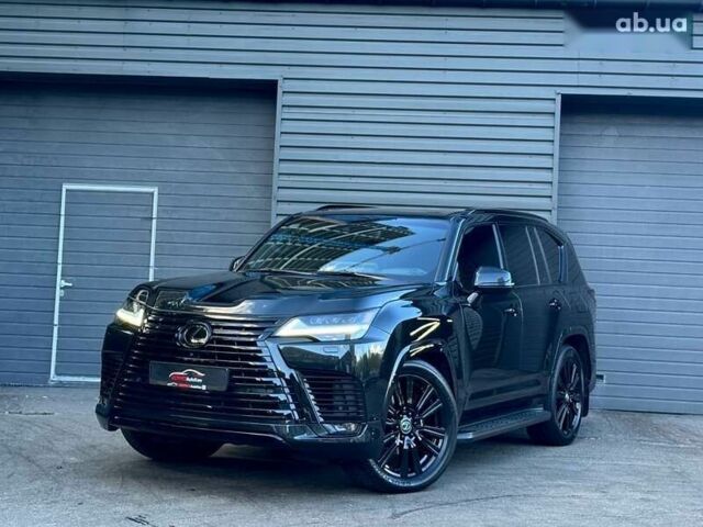 Лексус ЛХ, объемом двигателя 3.4 л и пробегом 45 тыс. км за 115900 $, фото 2 на Automoto.ua