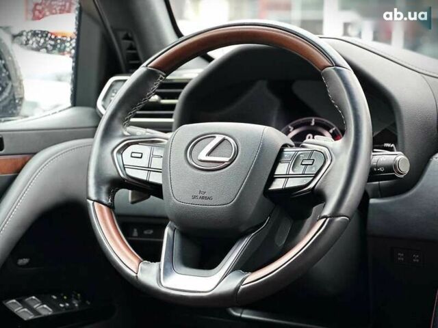 Лексус ЛХ, объемом двигателя 3.4 л и пробегом 30 тыс. км за 121000 $, фото 23 на Automoto.ua