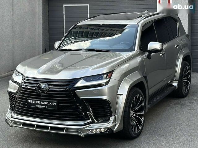 Лексус ЛХ, объемом двигателя 3.5 л и пробегом 95 тыс. км за 127000 $, фото 7 на Automoto.ua