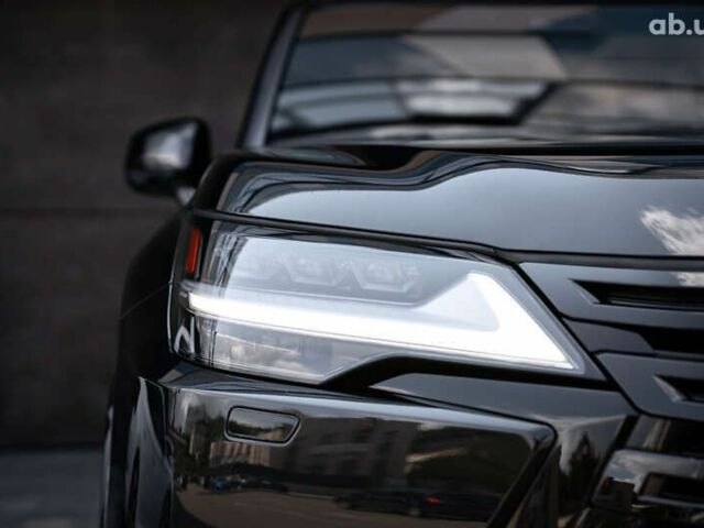 Лексус ЛХ, объемом двигателя 3.4 л и пробегом 70 тыс. км за 119000 $, фото 1 на Automoto.ua