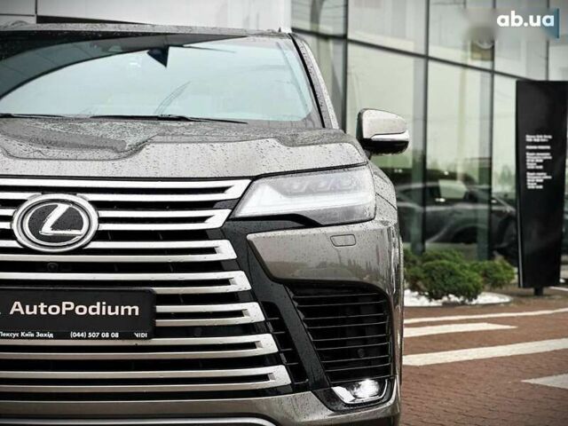 Лексус ЛХ, объемом двигателя 3.4 л и пробегом 30 тыс. км за 121000 $, фото 5 на Automoto.ua