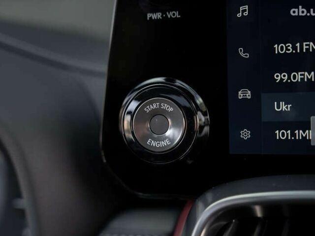 Лексус ЛХ, объемом двигателя 3.4 л и пробегом 70 тыс. км за 119000 $, фото 20 на Automoto.ua