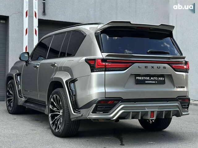 Лексус ЛХ, объемом двигателя 3.5 л и пробегом 95 тыс. км за 127000 $, фото 19 на Automoto.ua
