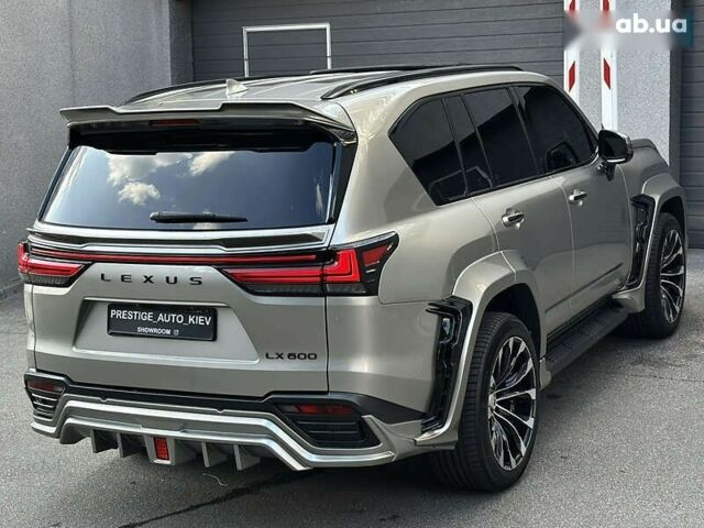 Лексус ЛХ, объемом двигателя 3.5 л и пробегом 95 тыс. км за 127000 $, фото 17 на Automoto.ua